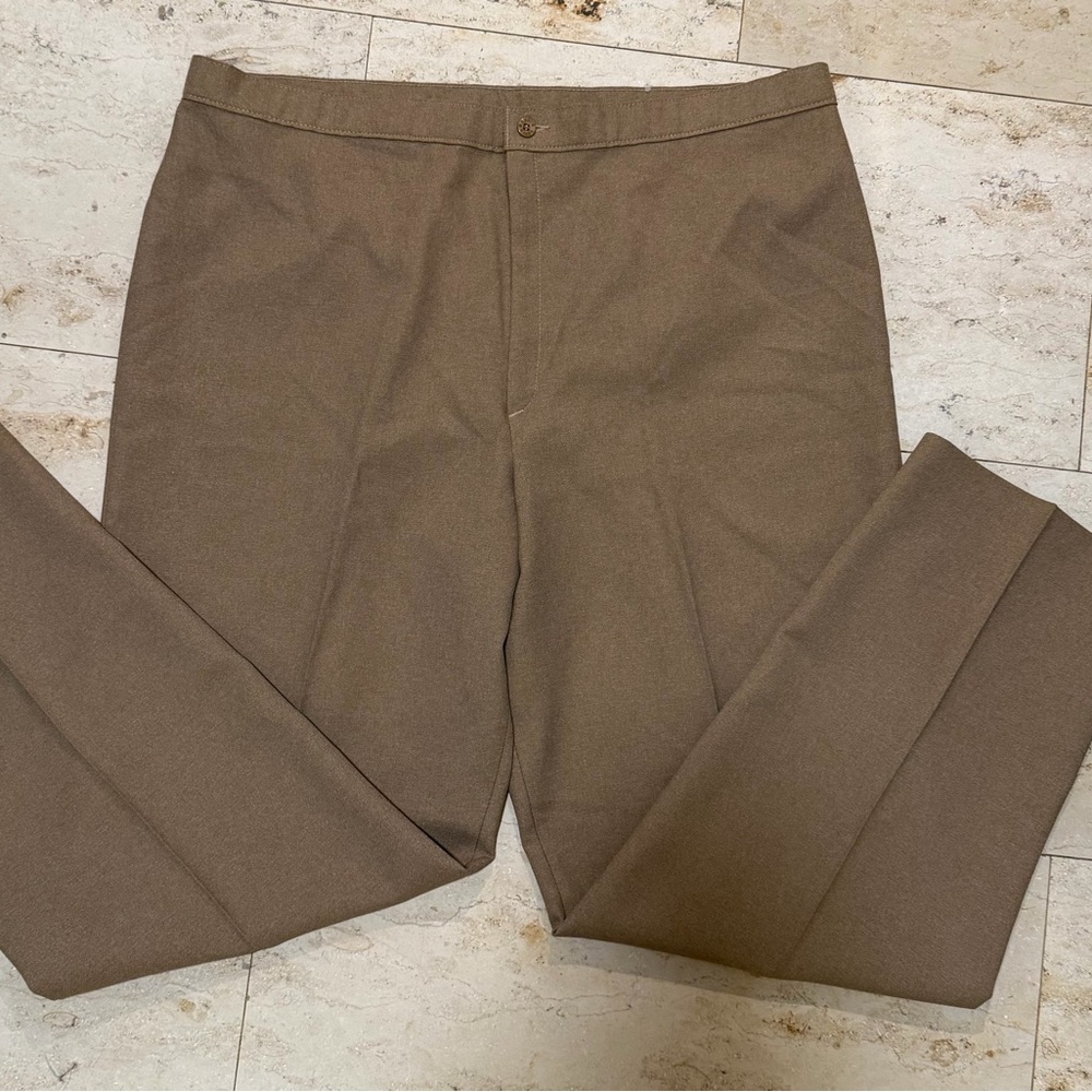 NWOT Rare Vintage 80s Levi's Bend Over Slacks 
Deadstock Size 42